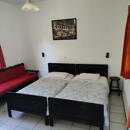 Cottonclub Villas Tolo Bagian luar foto