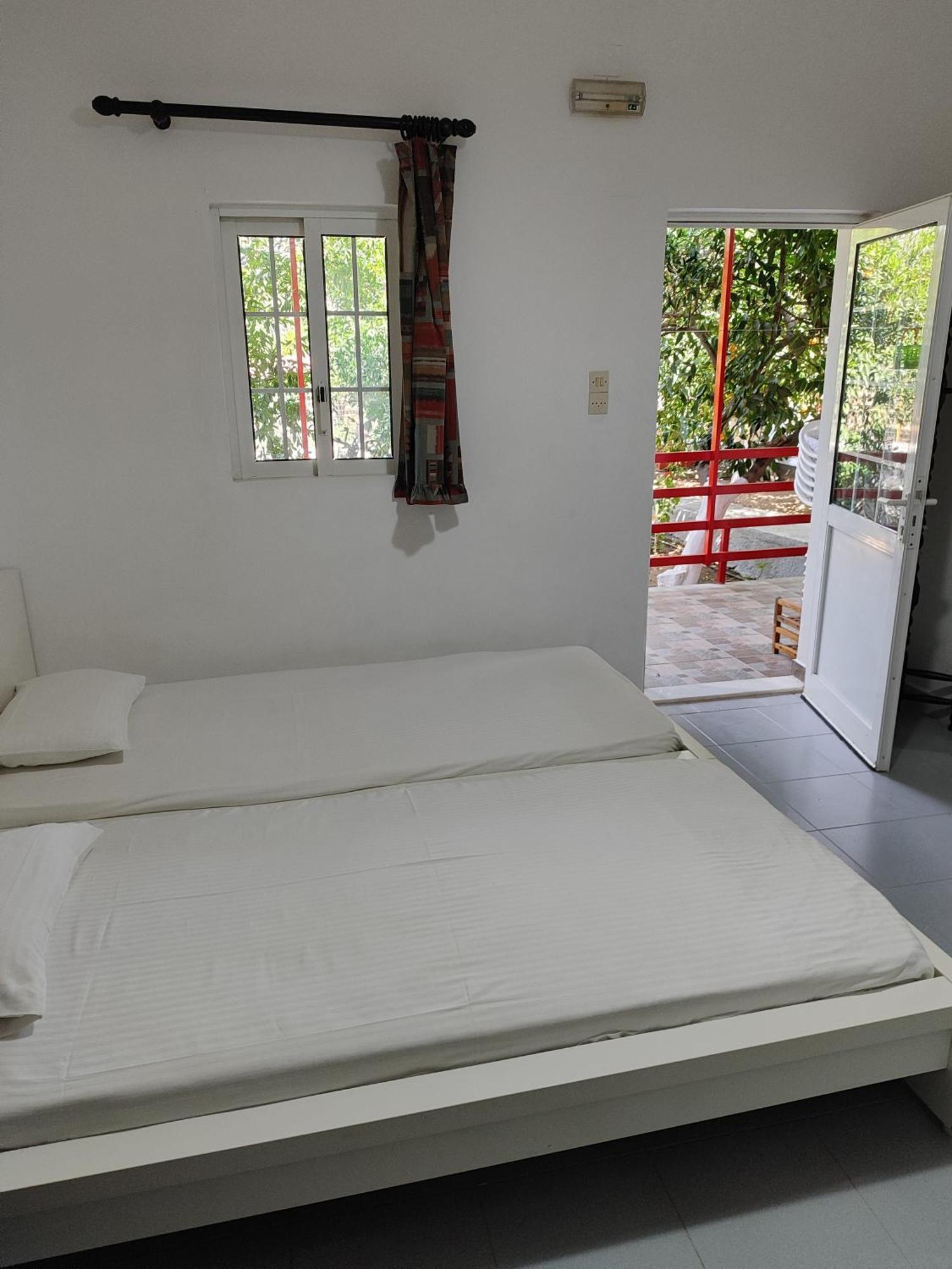 Cottonclub Villas Tolo Bagian luar foto